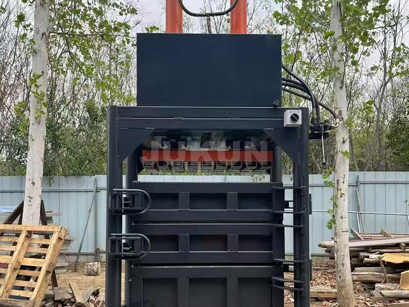 Space Reduction Paper Baling Efficiency