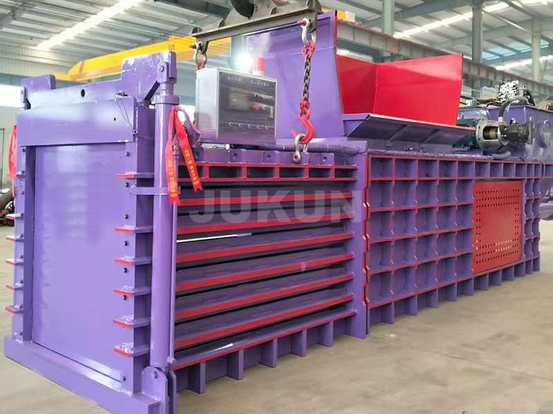 Continuous Compression Closed-End Baler Operation
